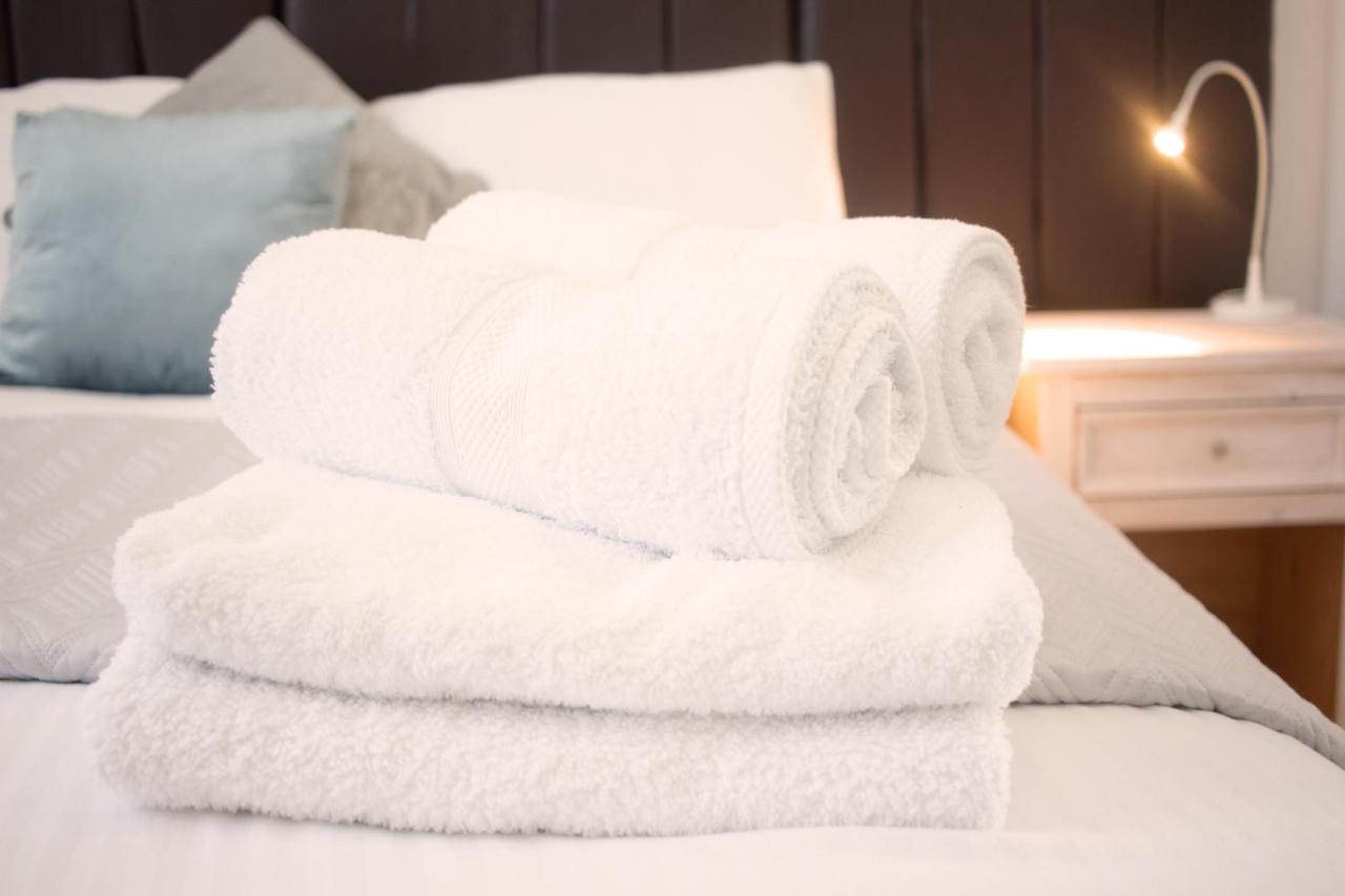 Seaview Regency Apartment Торки Экстерьер фото